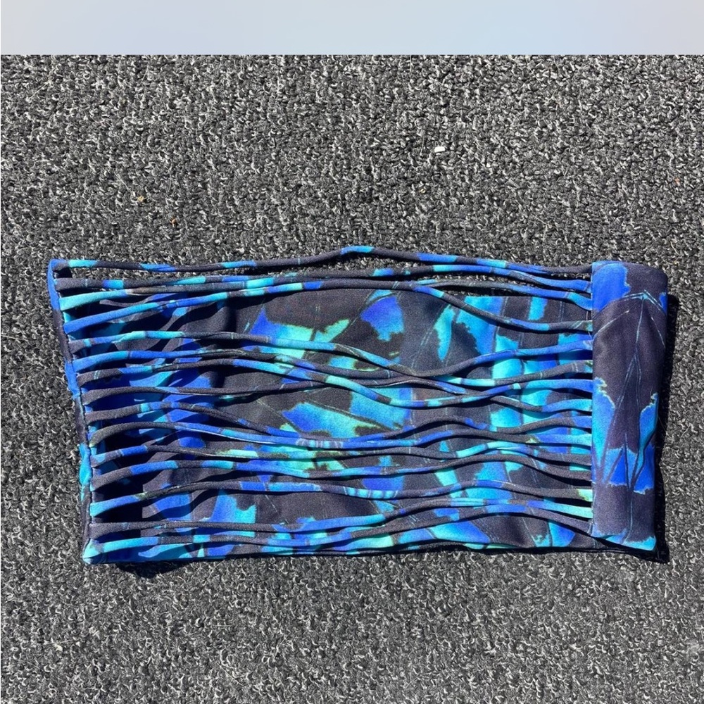 Mikoh Top